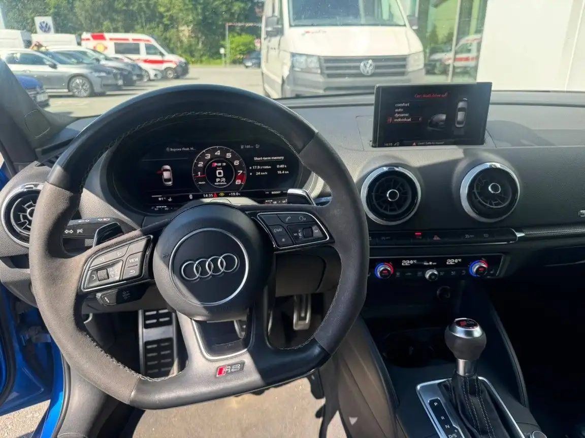 AUDI RS 3