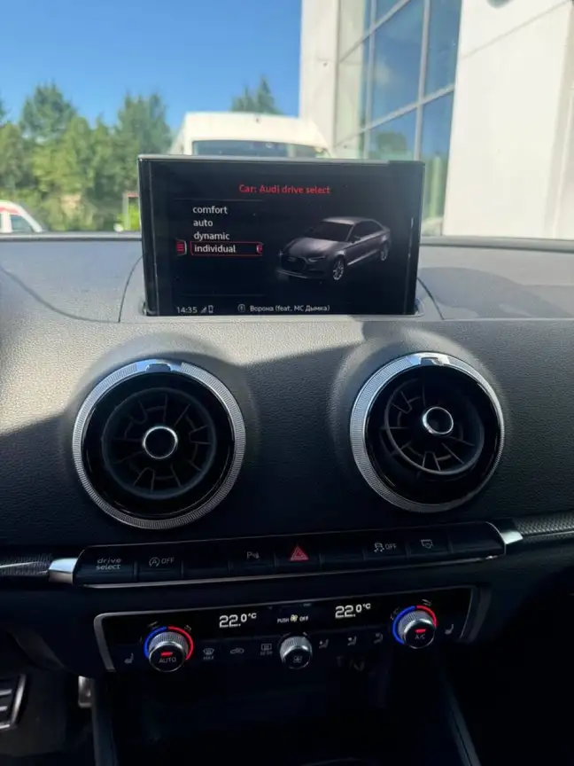 AUDI RS 3