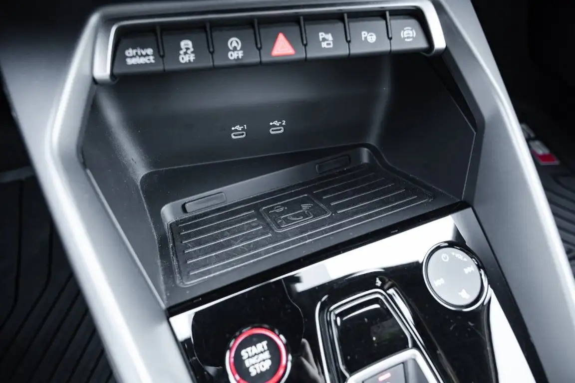 AUDI S3