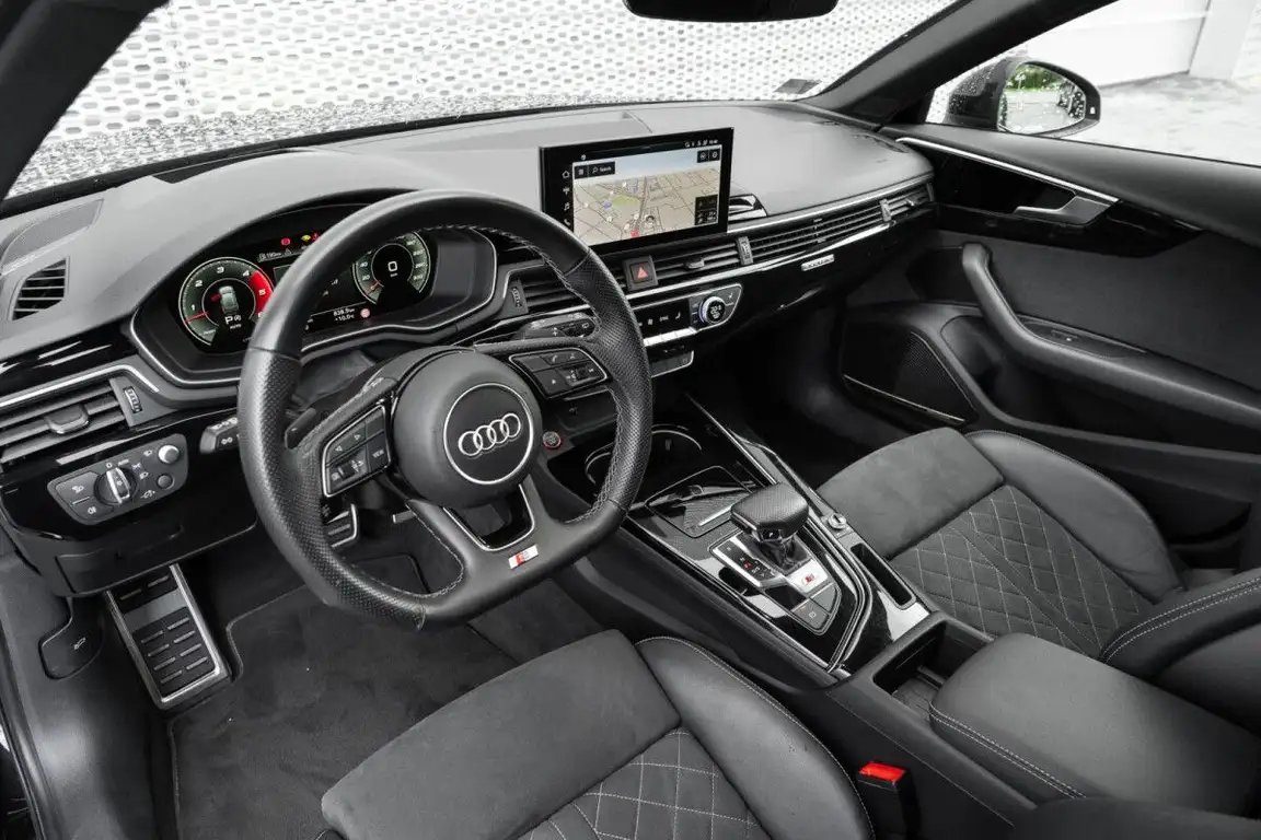 AUDI S4