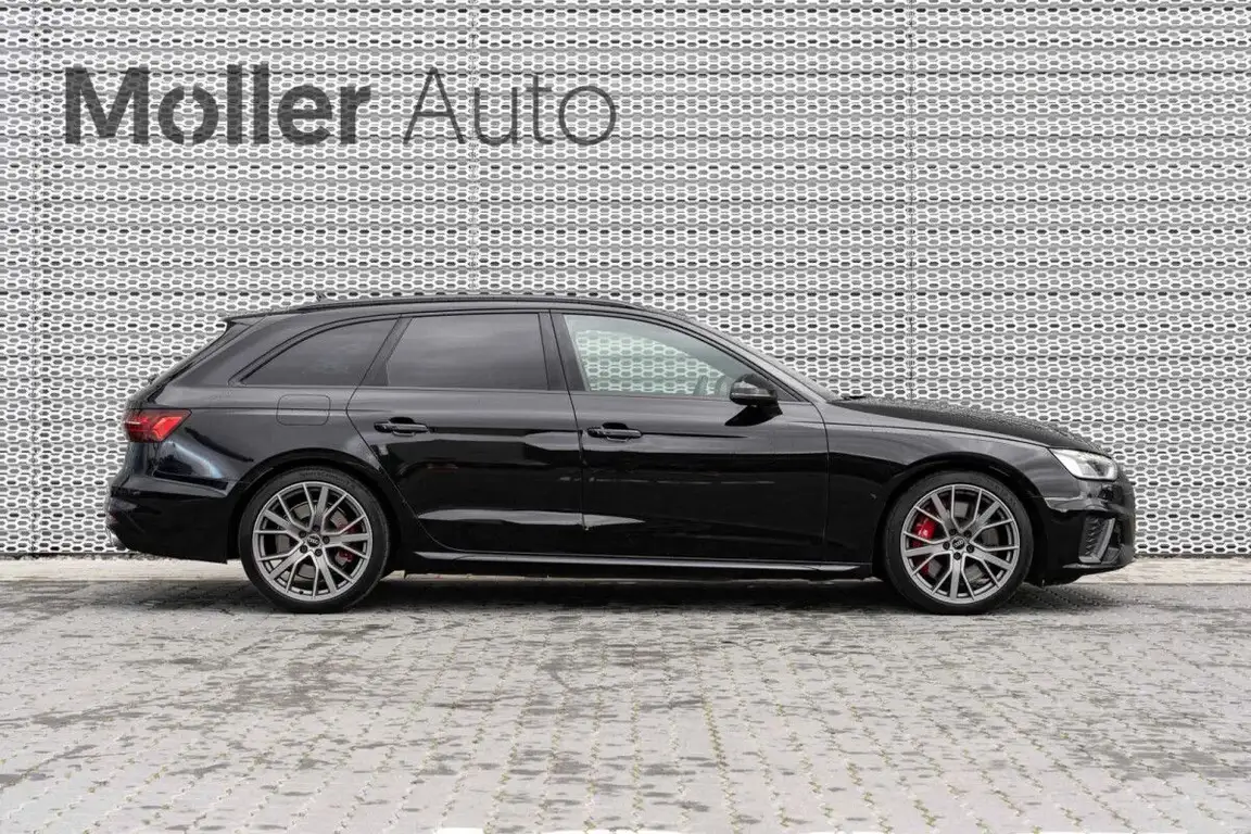 AUDI S4