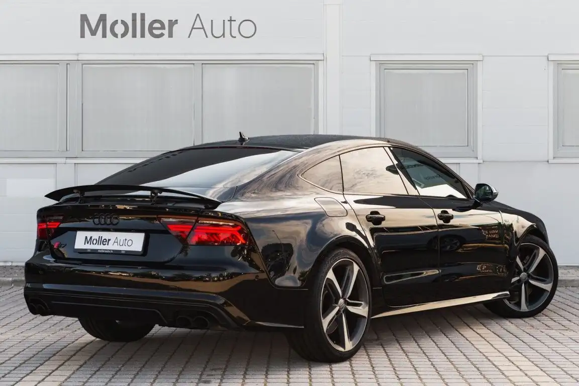 AUDI S7