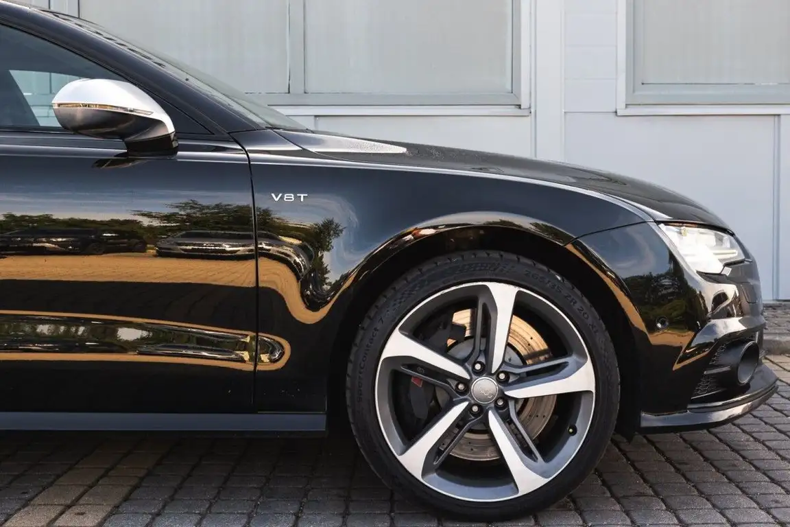 AUDI S7