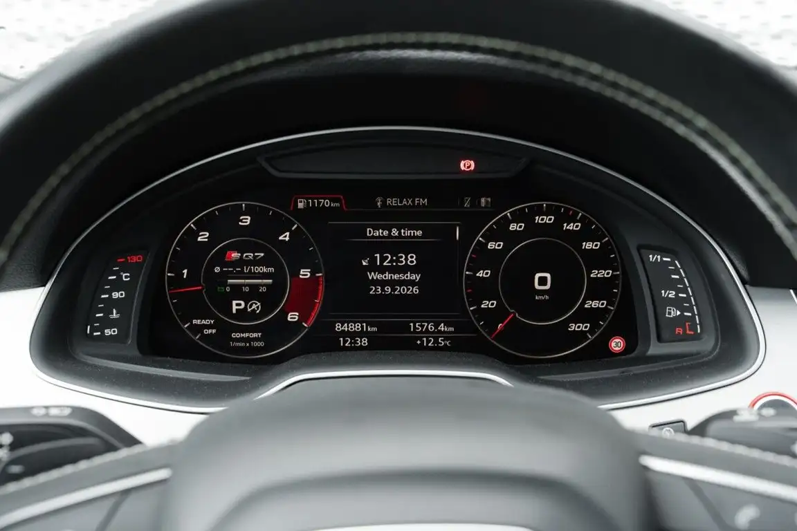 AUDI SQ7