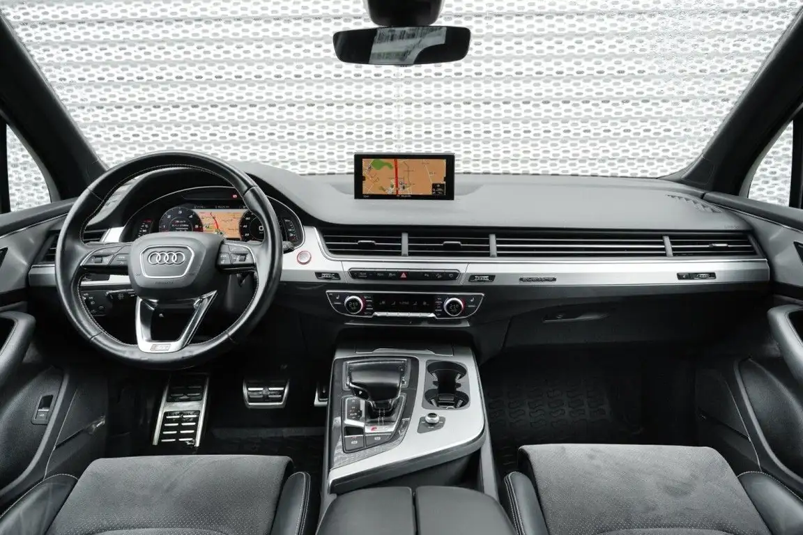 AUDI SQ7