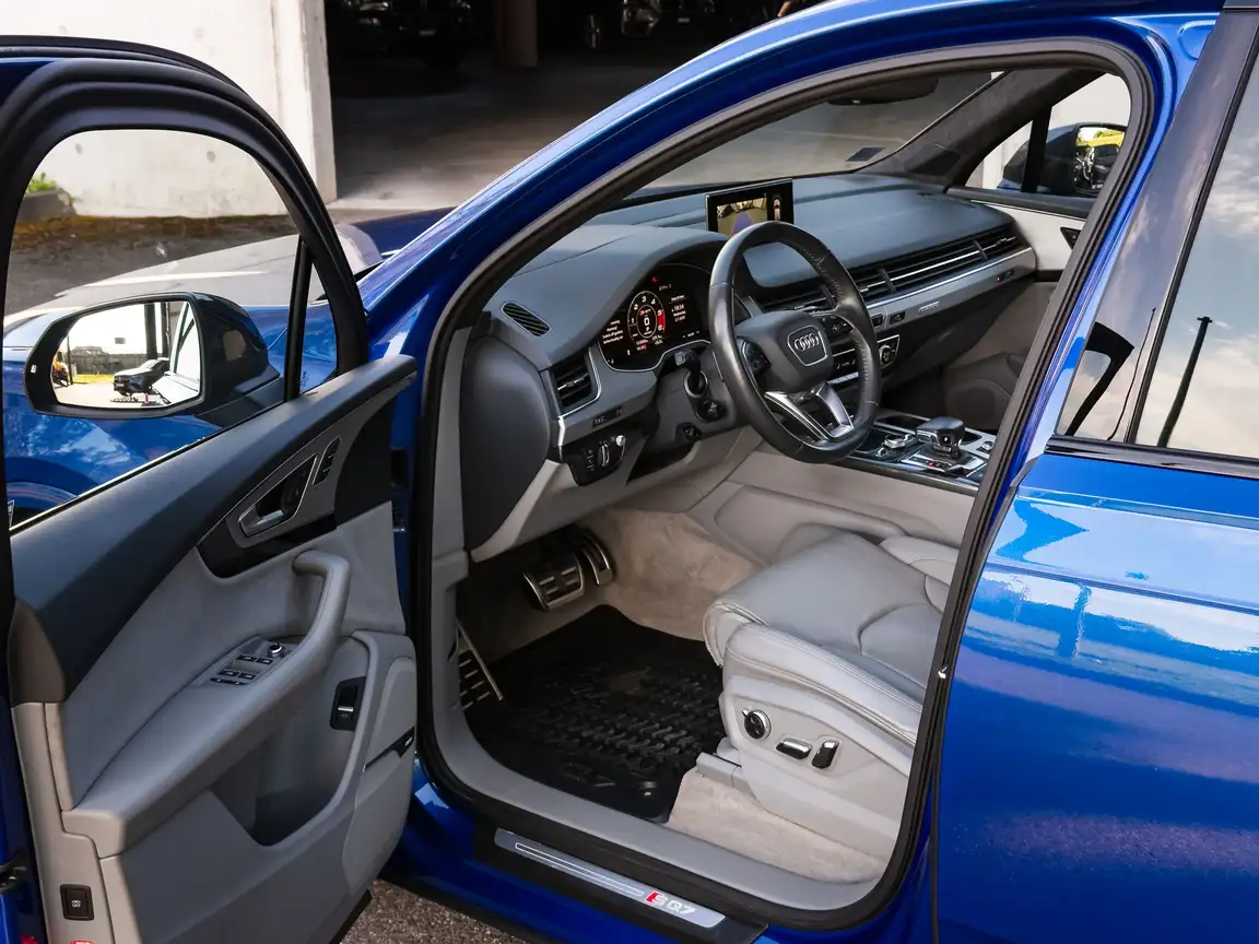 AUDI SQ7