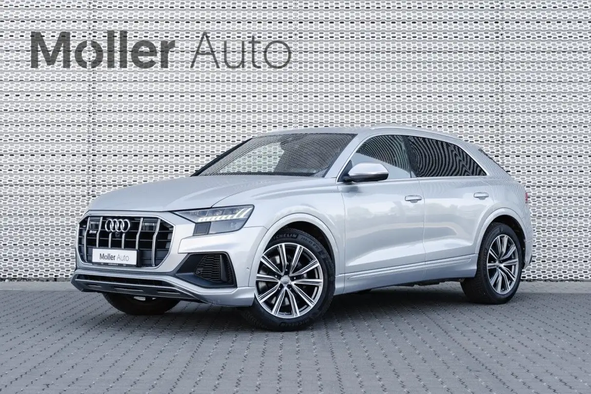 AUDI SQ8