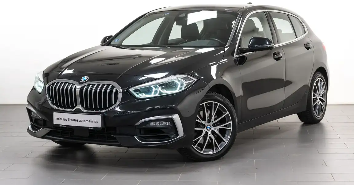 BMW 1 SERIES