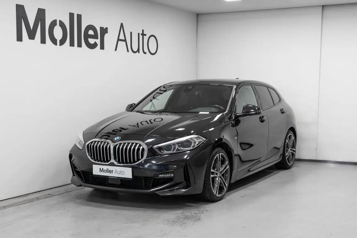 BMW 1 SERIES