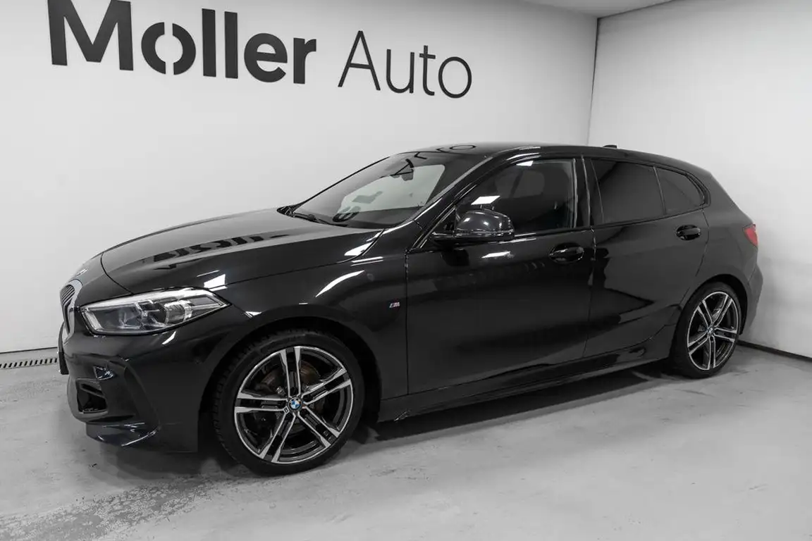 BMW 1 SERIES