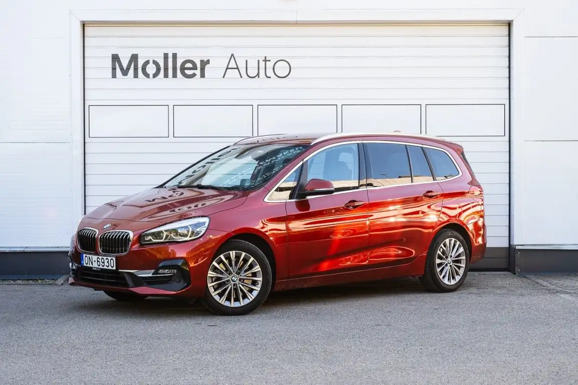 BMW 2 SERIES