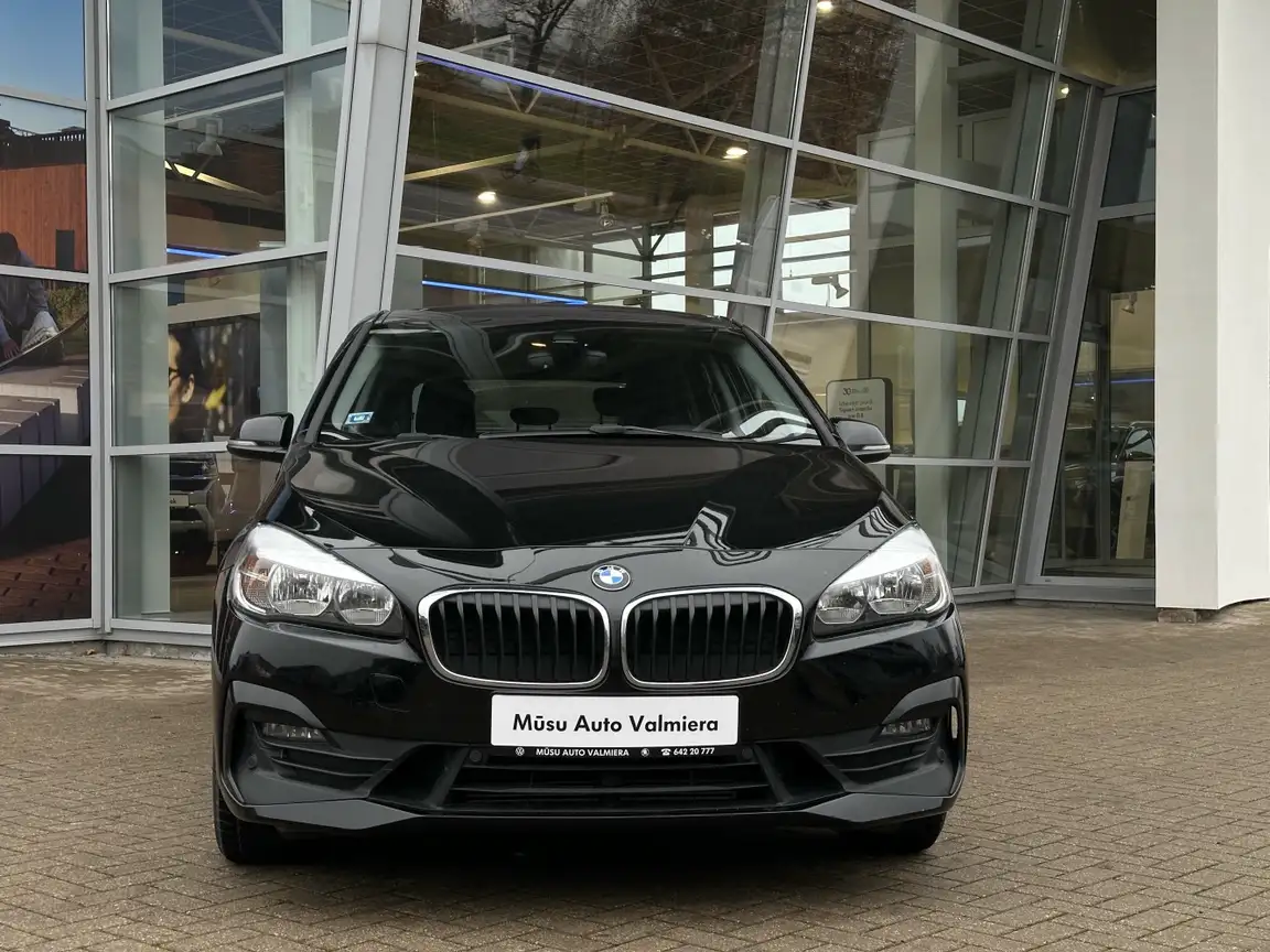 BMW 2 SERIES