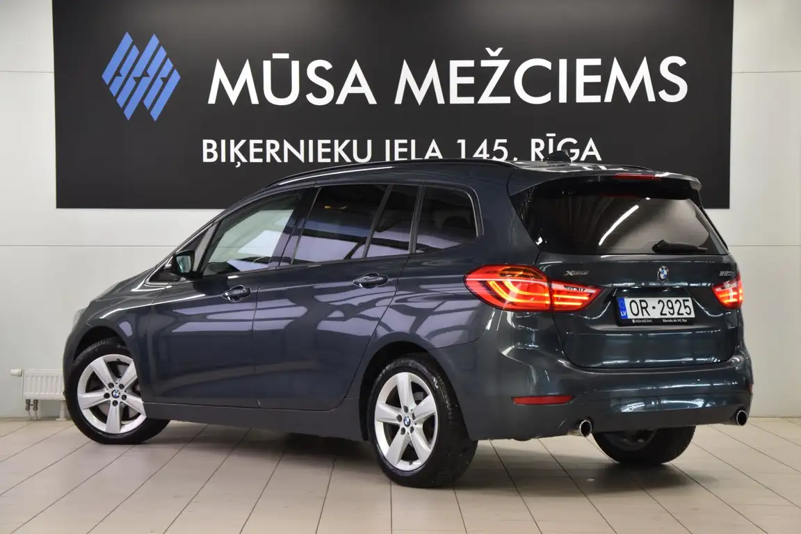 BMW 2 SERIES