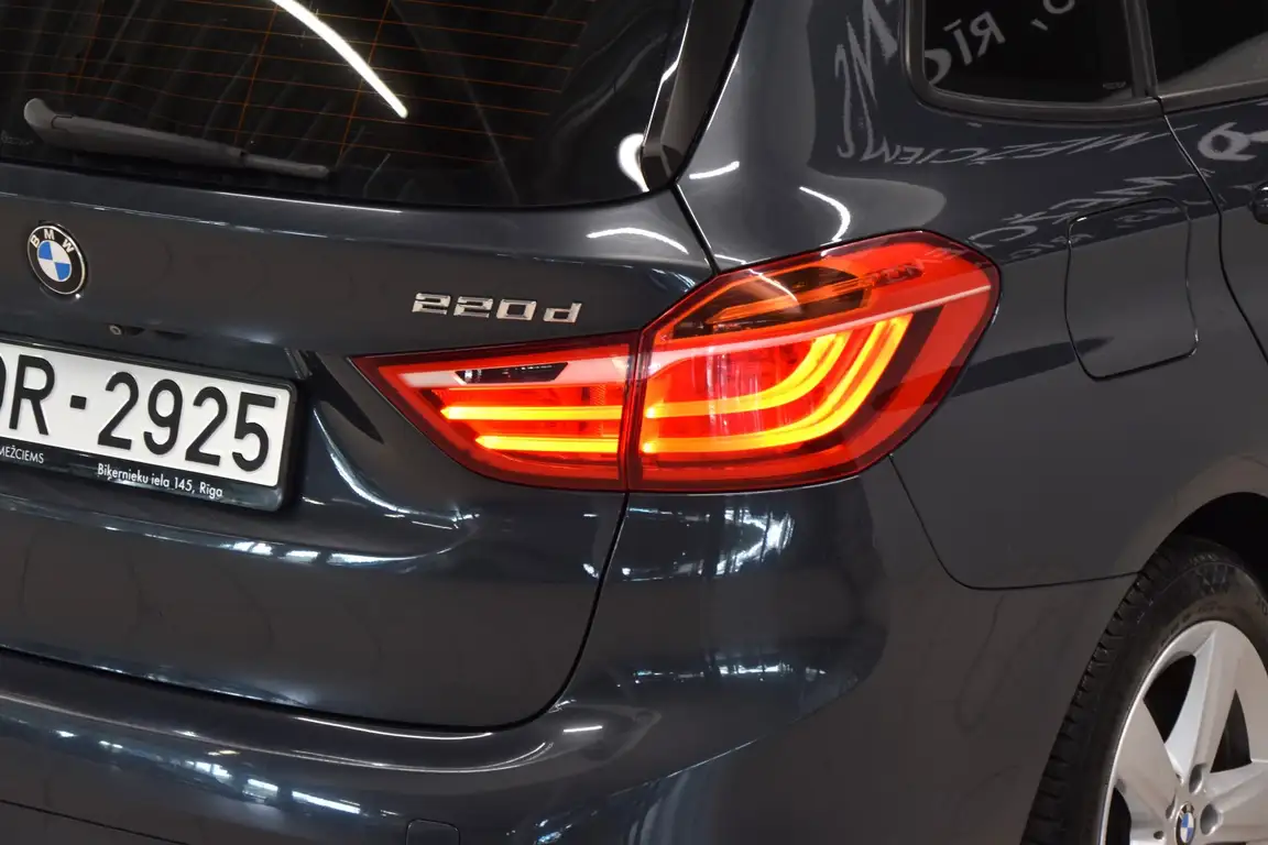 BMW 2 SERIES