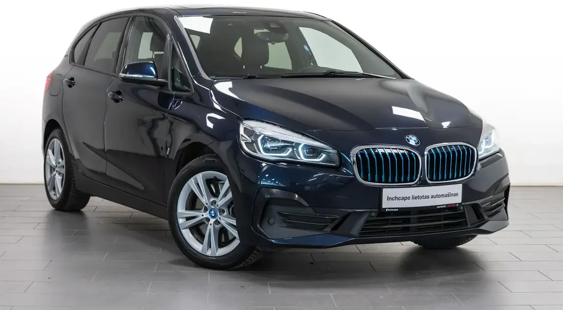 BMW 2 SERIES