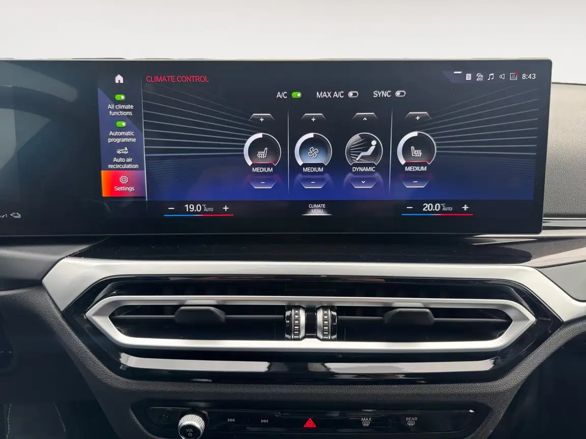 BMW 3 SERIES