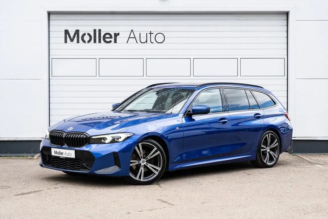 BMW 3 SERIES