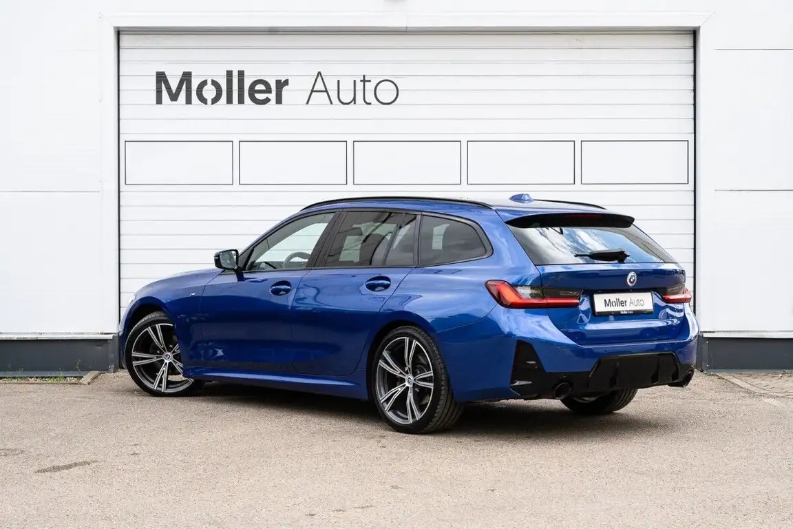 BMW 3 SERIES