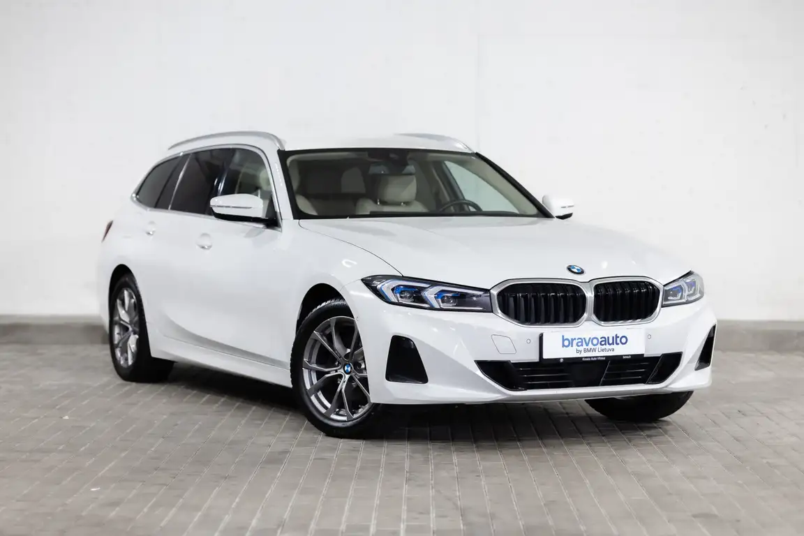 BMW 3 SERIES
