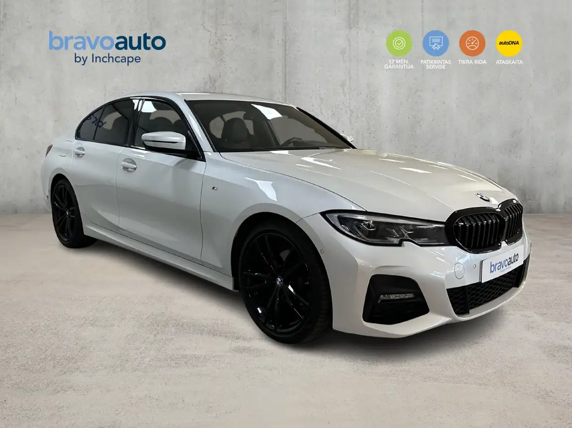 BMW 3 SERIES
