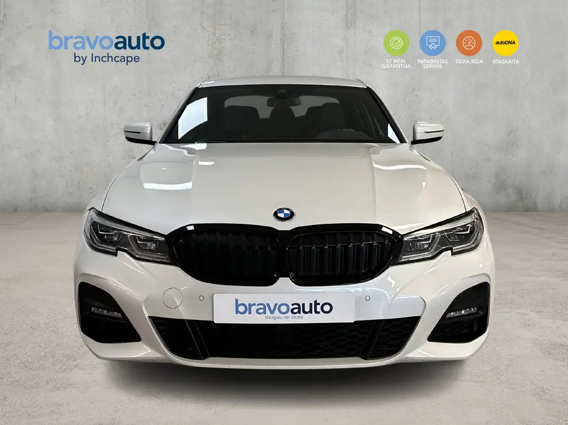 BMW 3 SERIES