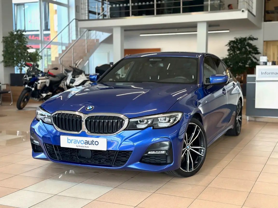 BMW 3 SERIES