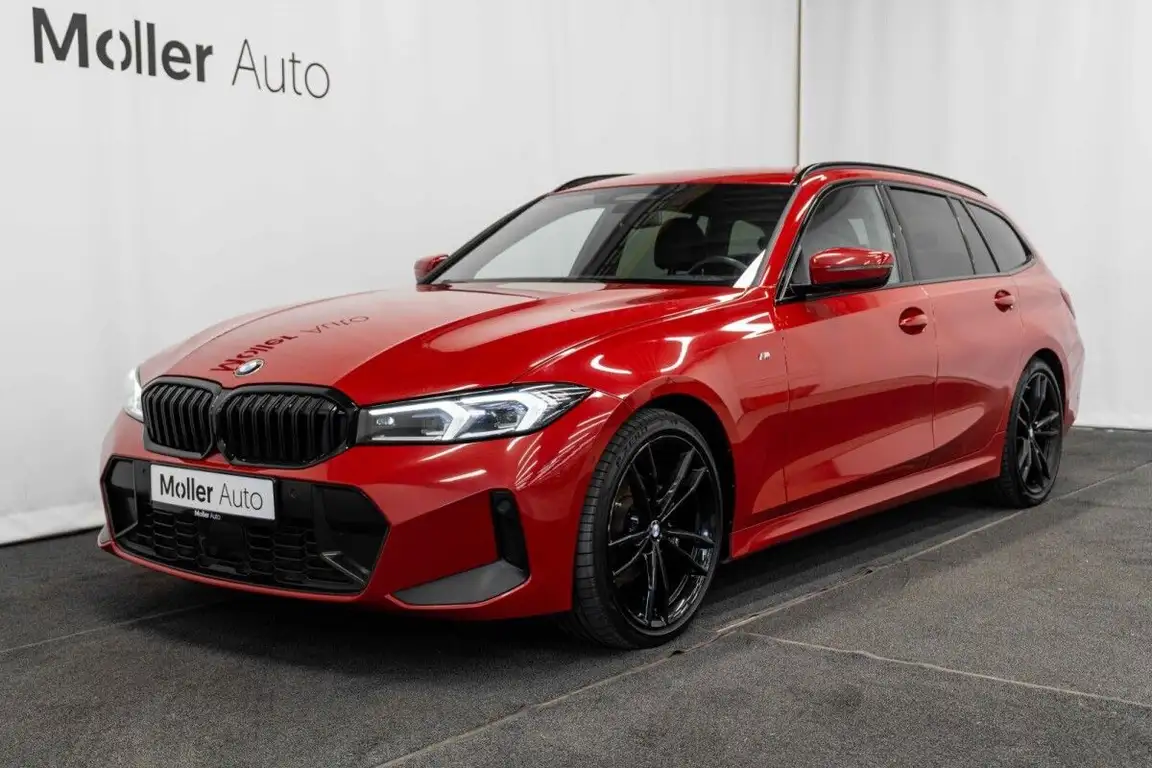 BMW 3 SERIES