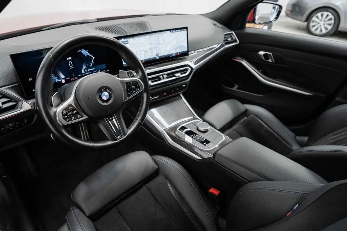 BMW 3 SERIES