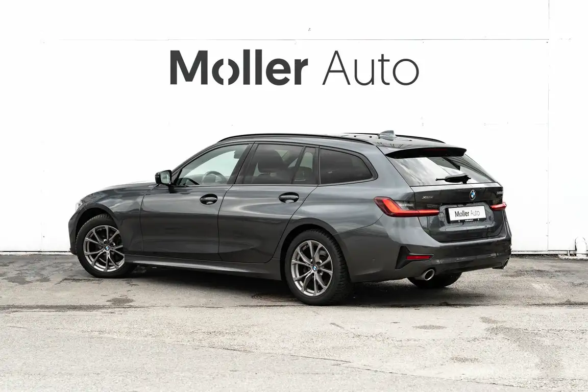 BMW 3 SERIES