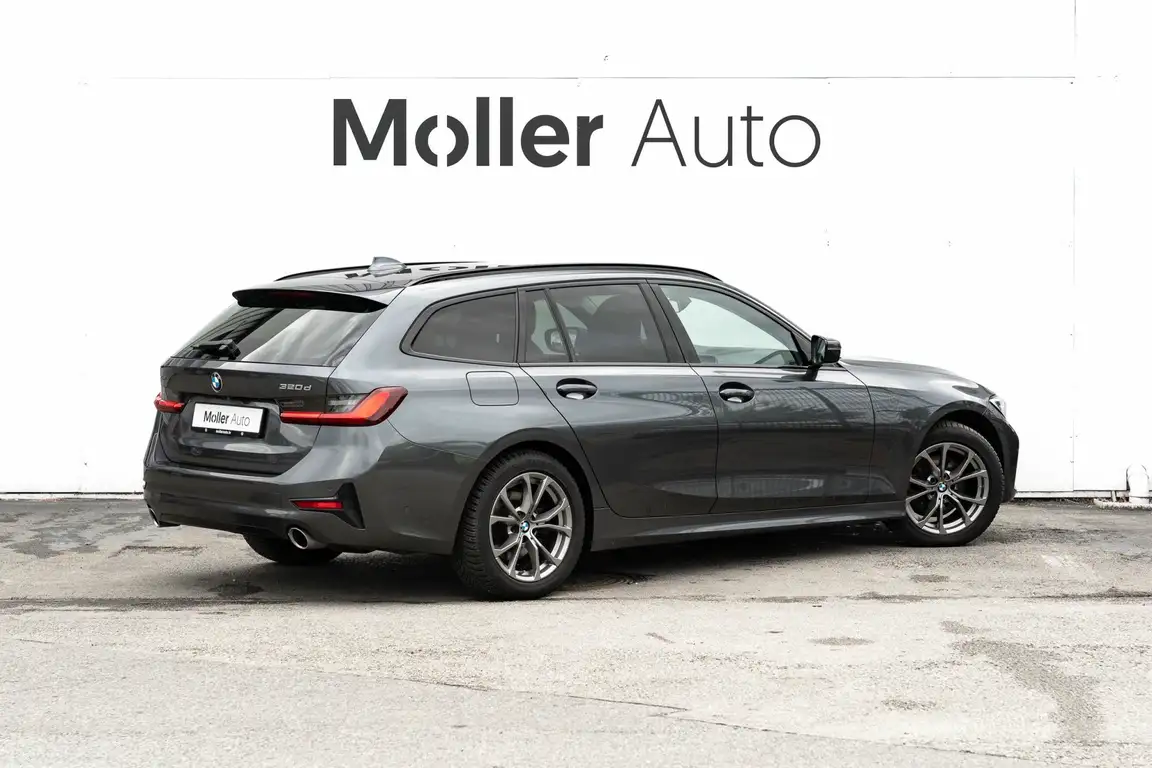 BMW 3 SERIES