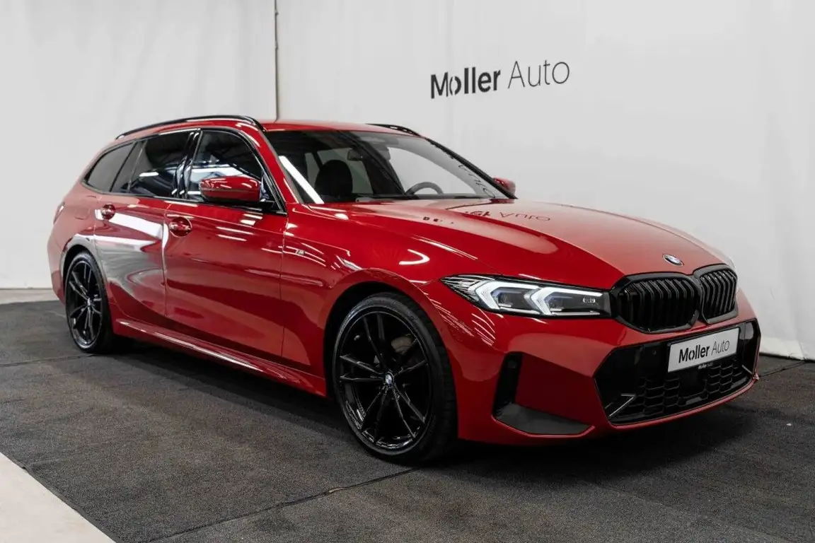 BMW 3 SERIES