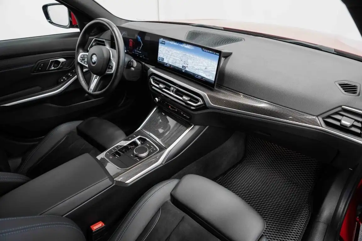 BMW 3 SERIES