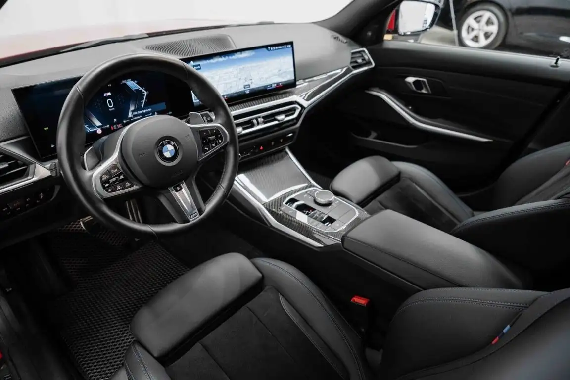 BMW 3 SERIES