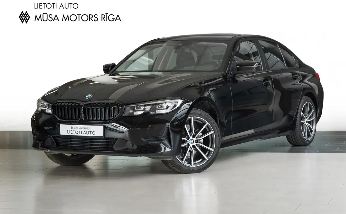 BMW 3 SERIES