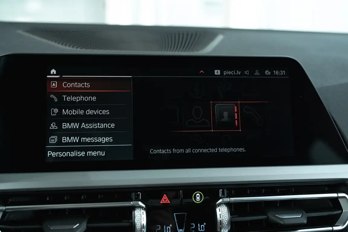 BMW 3 SERIES