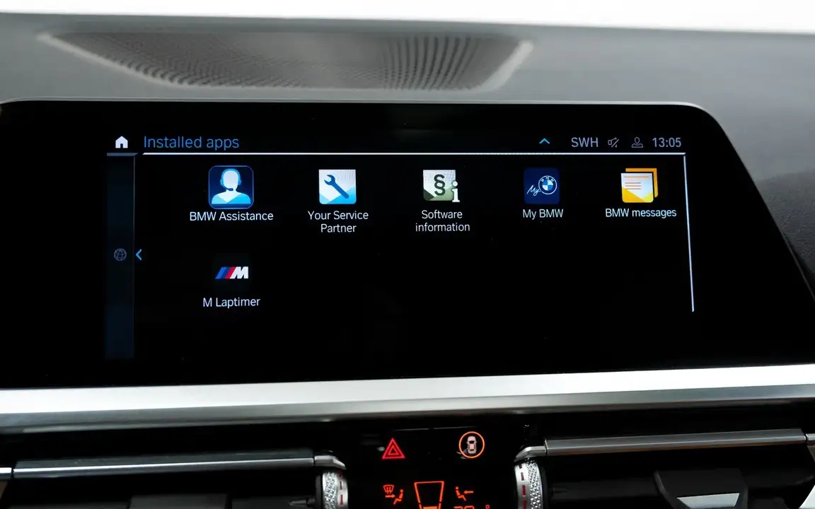 BMW 3 SERIES