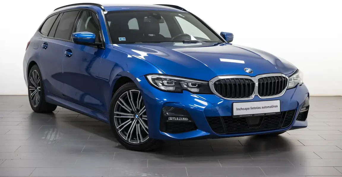 BMW 3 SERIES