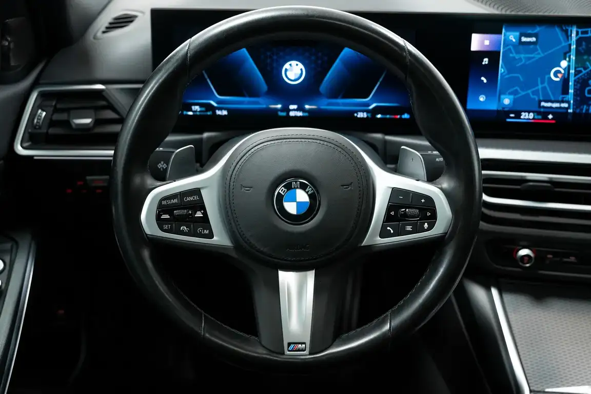 BMW 3 SERIES