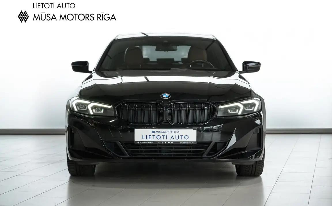 BMW 3 SERIES