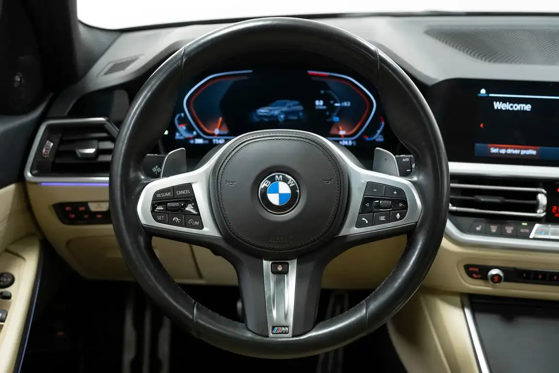 BMW 3 SERIES