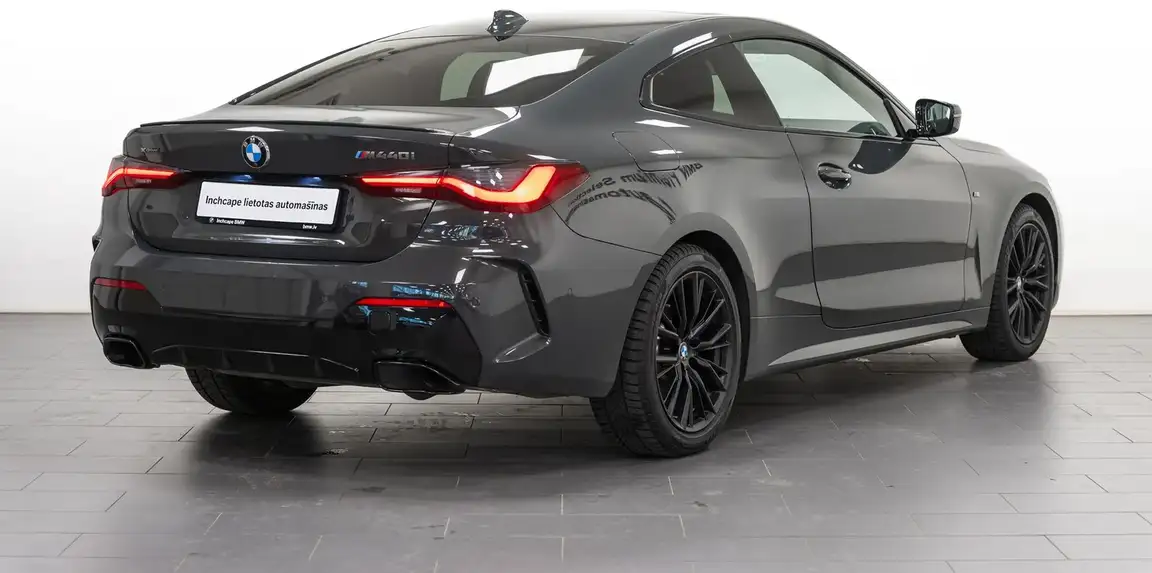 BMW 4 SERIES