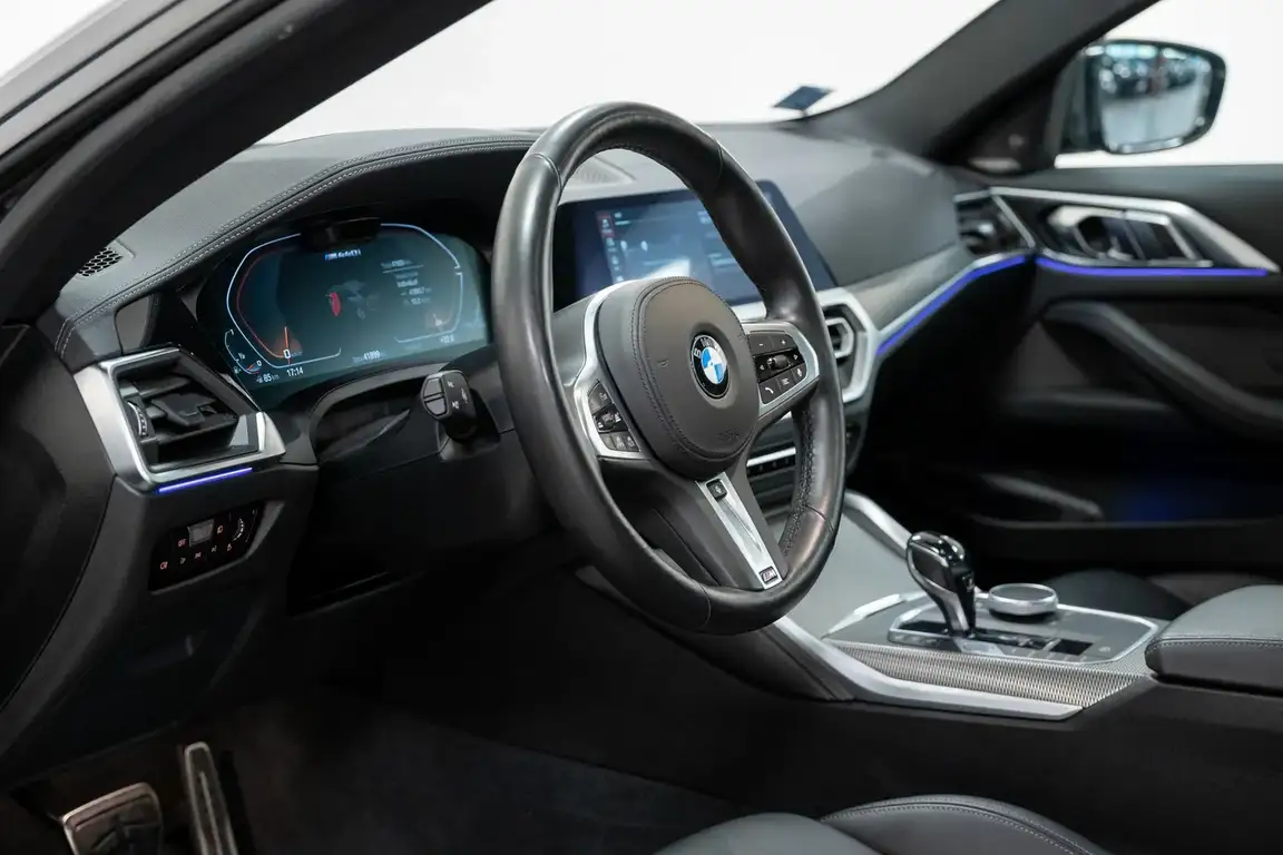 BMW 4 SERIES