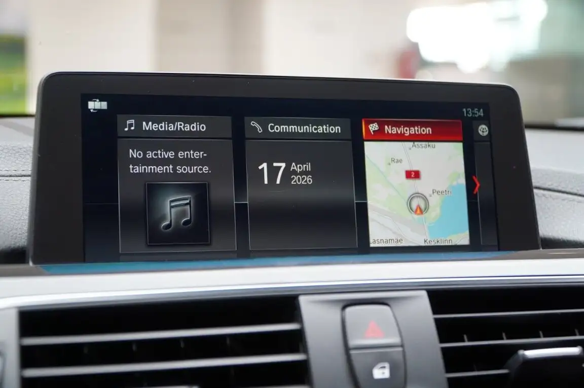 BMW 4 SERIES