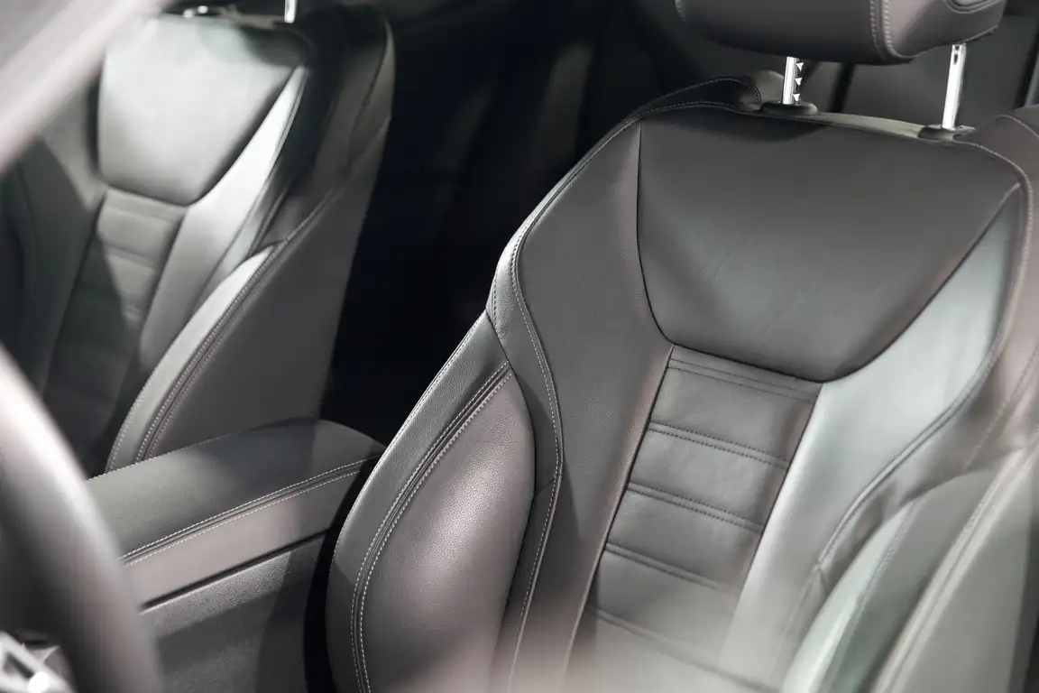 BMW 4 SERIES COUPE