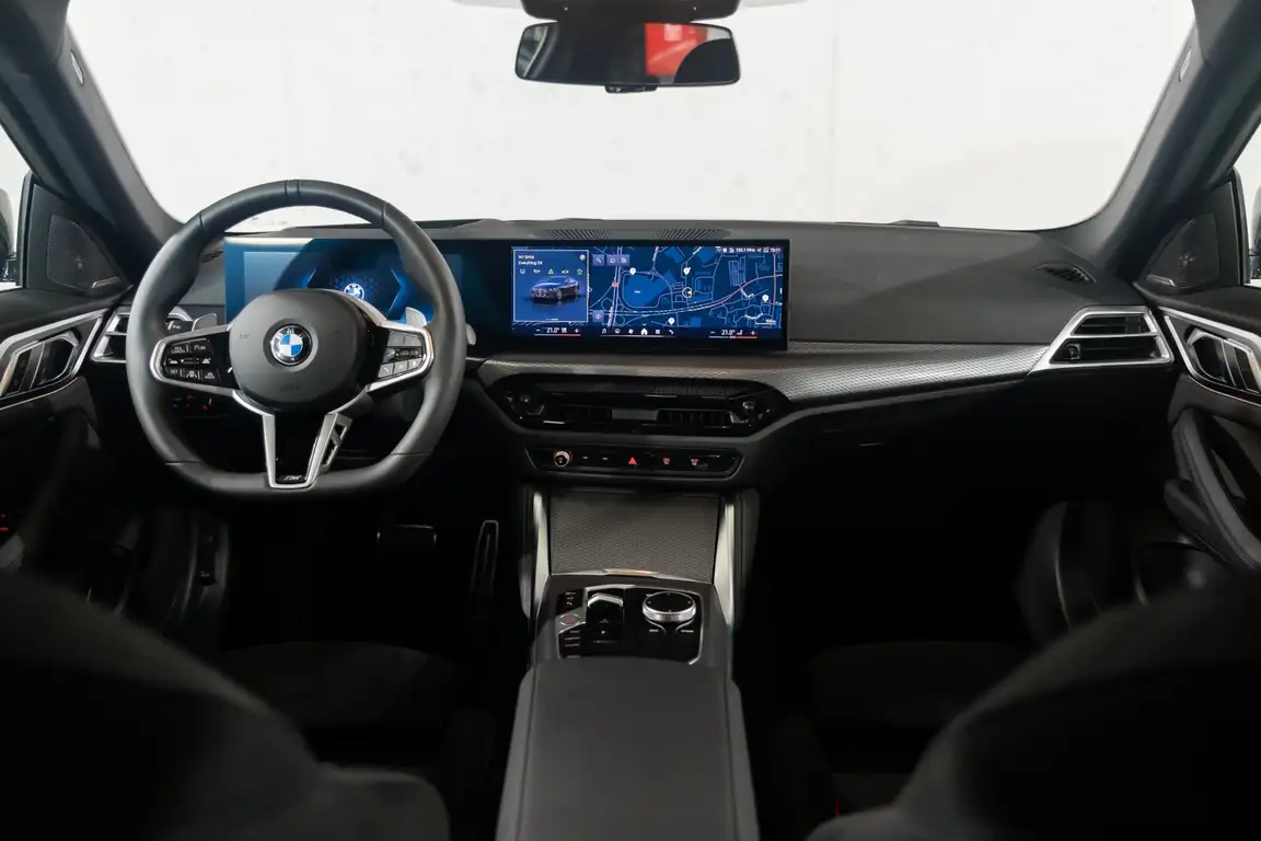 BMW 4 SERIES COUPE
