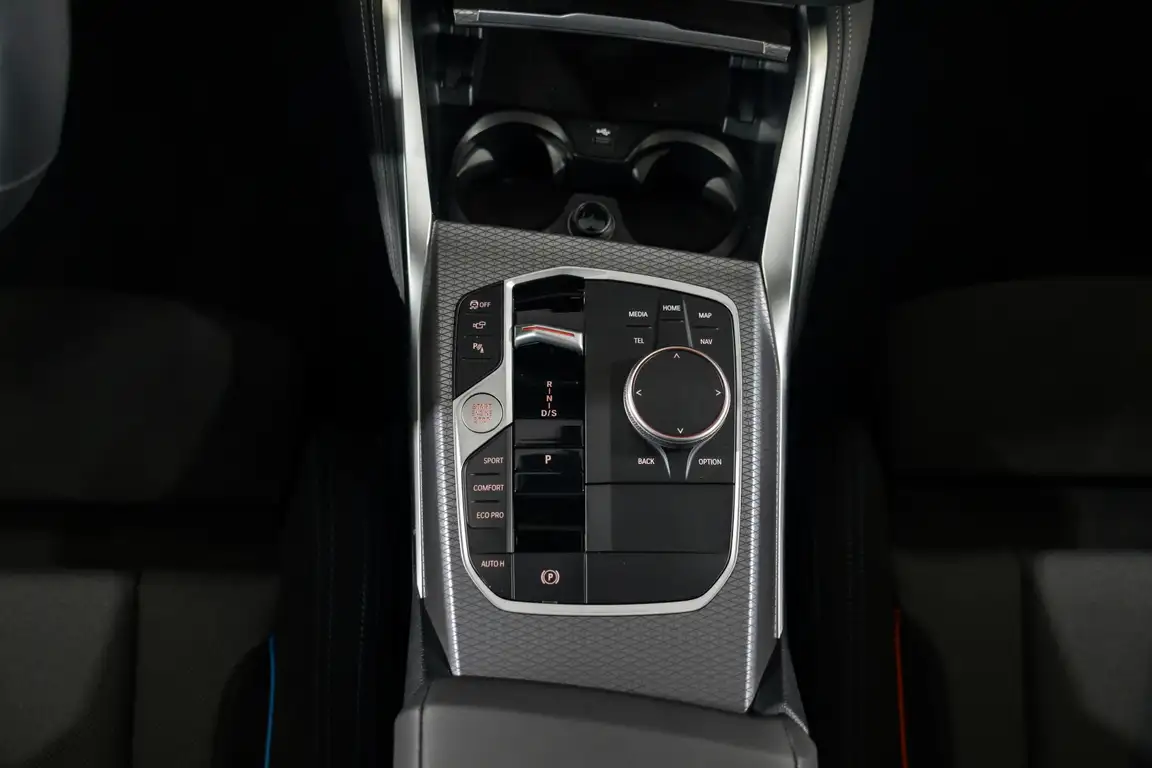 BMW 4 SERIES COUPE