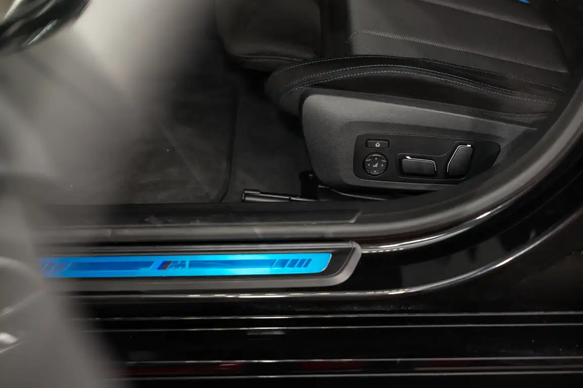 BMW 4 SERIES COUPE