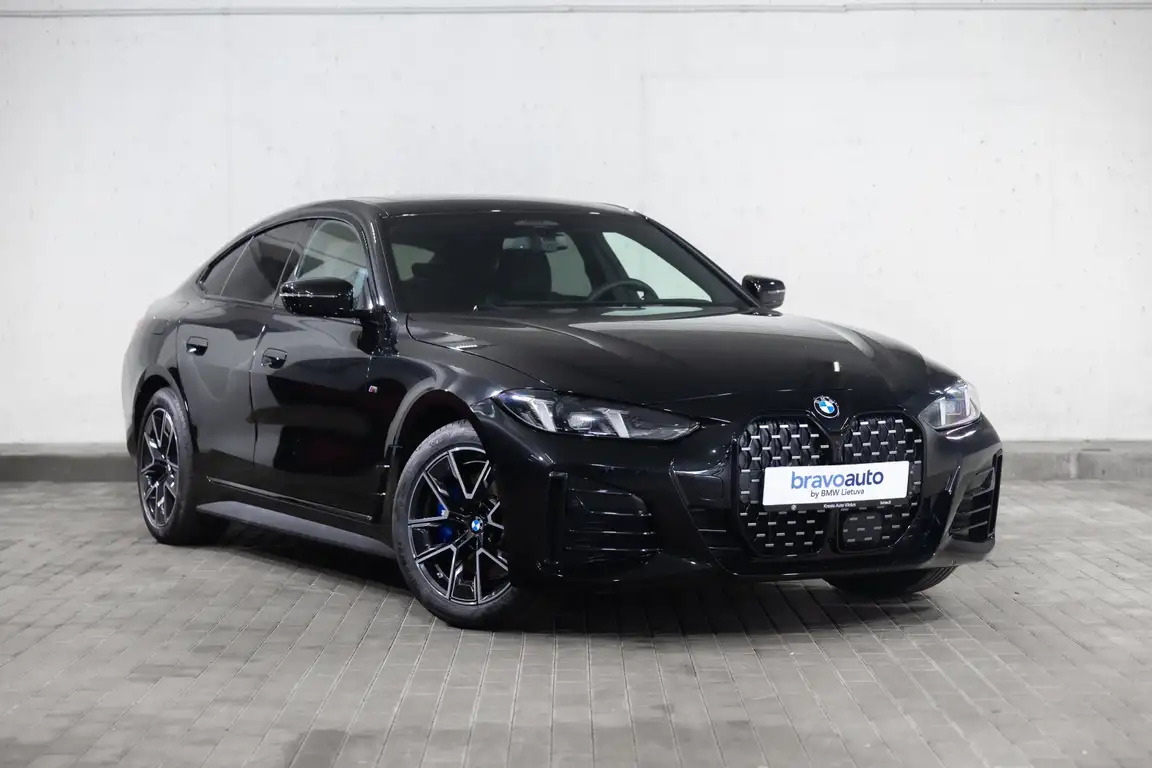 BMW 4 SERIES COUPE