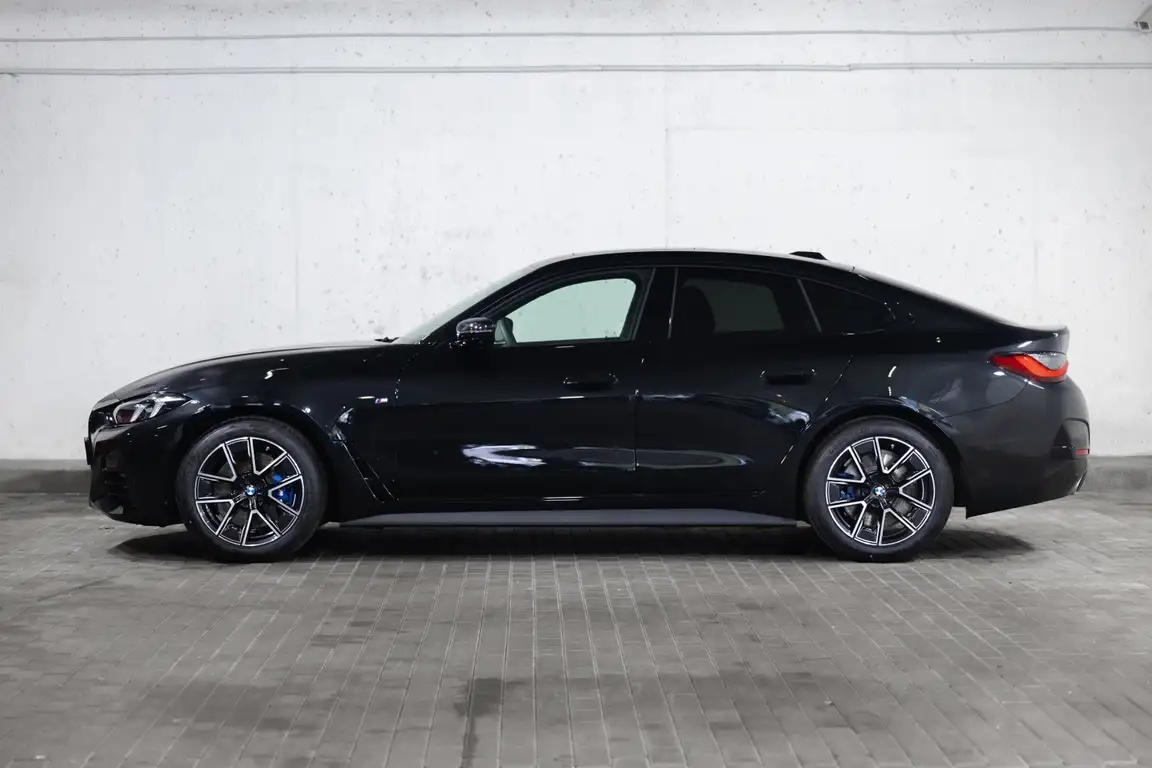 BMW 4 SERIES COUPE