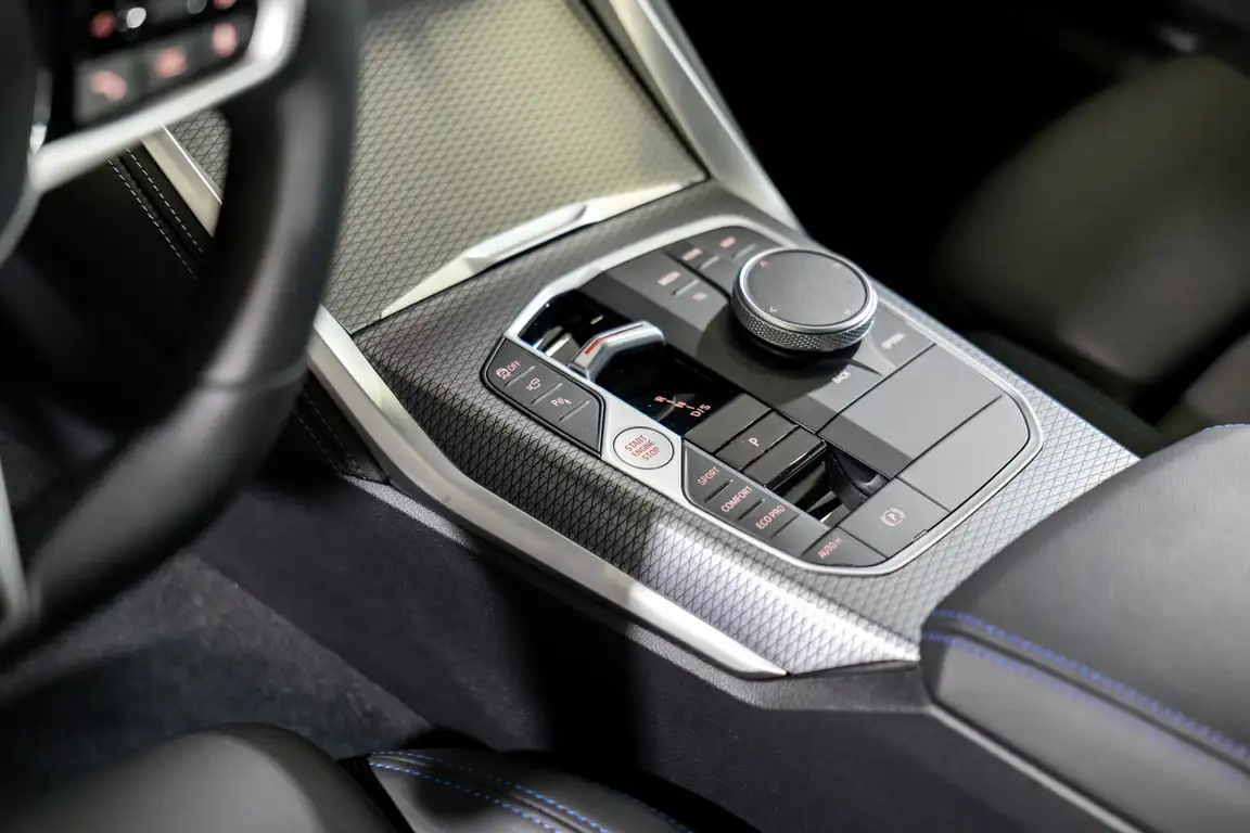 BMW 4 SERIES COUPE
